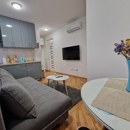 Villa Tamara With Garden And River View - Free Private Parking - Garage Mostar Extérieur photo