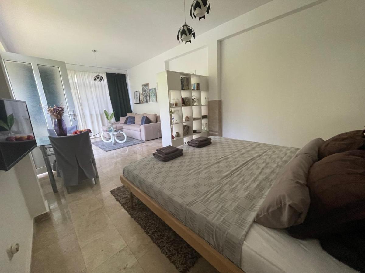 Villa Tamara With Garden And River View - Free Private Parking - Garage Mostar Extérieur photo