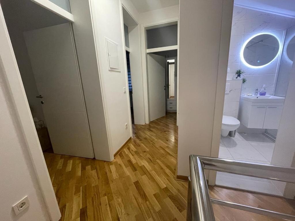 Villa Tamara With Garden And River View - Free Private Parking - Garage Mostar Extérieur photo
