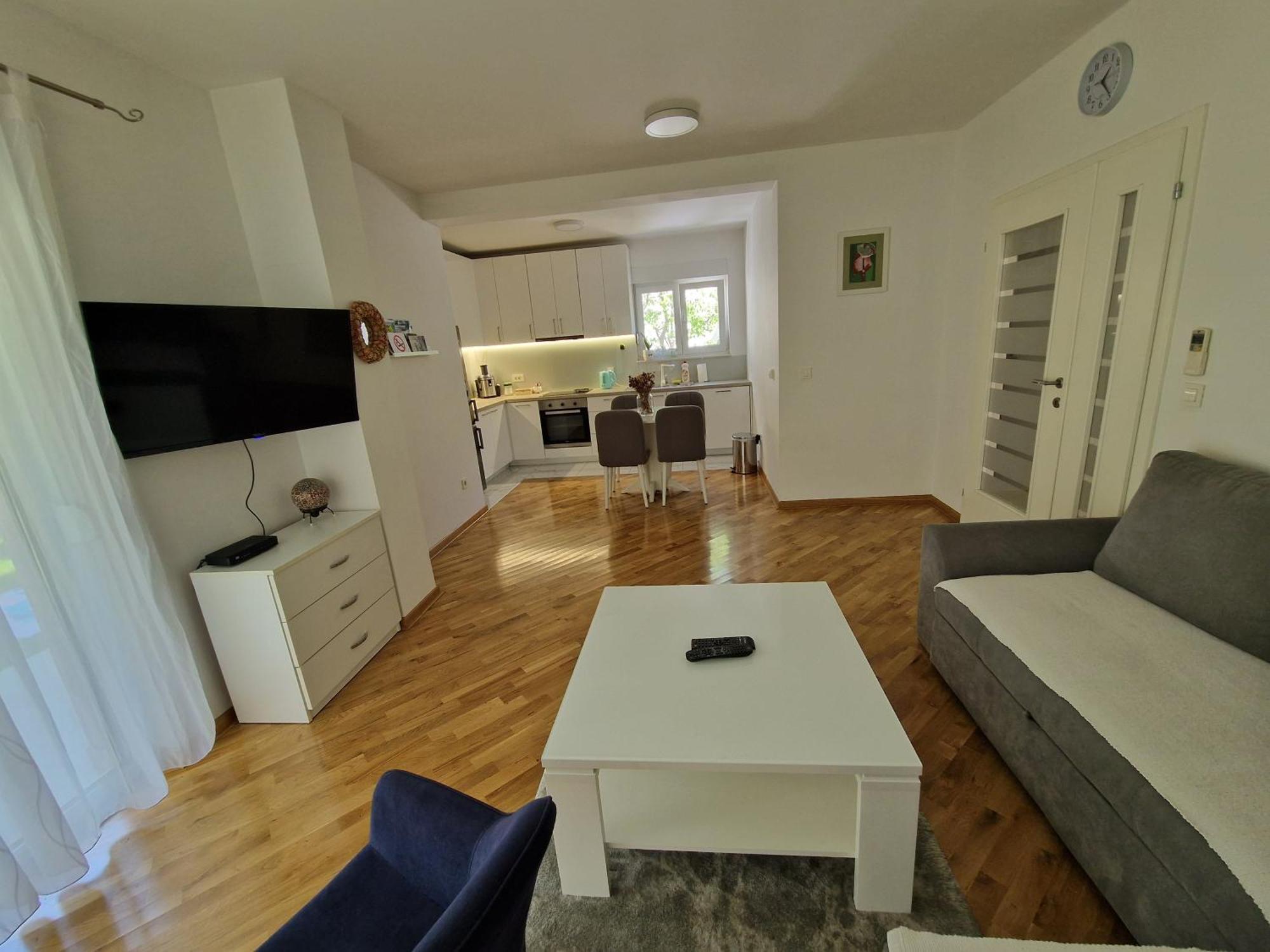 Villa Tamara With Garden And River View - Free Private Parking - Garage Mostar Extérieur photo